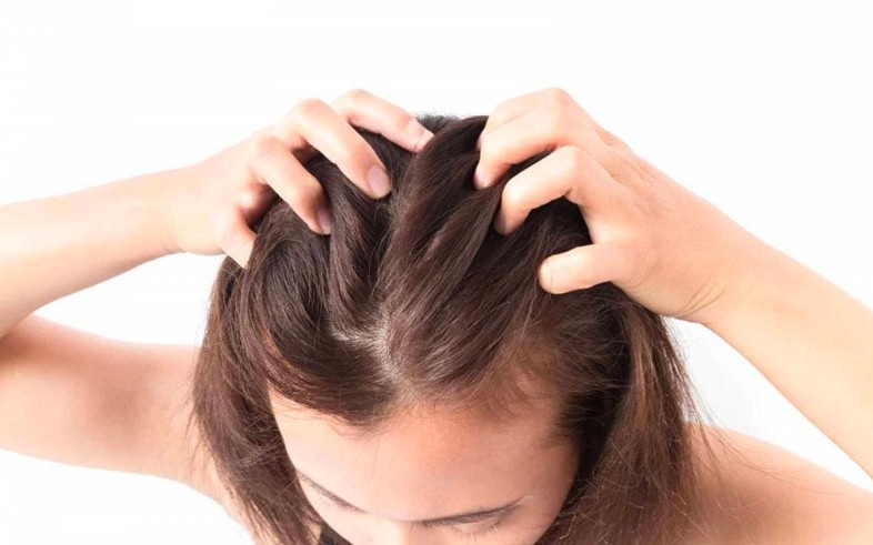Bổ sung chất nào tại nhà giúp tóc khỏe, giảm gãy rụng?