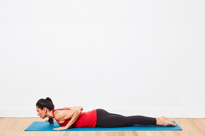 7 bài tập yoga giúp dân văn phòng thư giãn và điều chỉnh tư thế- Ảnh 6.