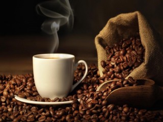 Giá cà phê hôm nay 6/10: Duy trì đà giảm, triển vọng sáng 3 tháng cuối năm